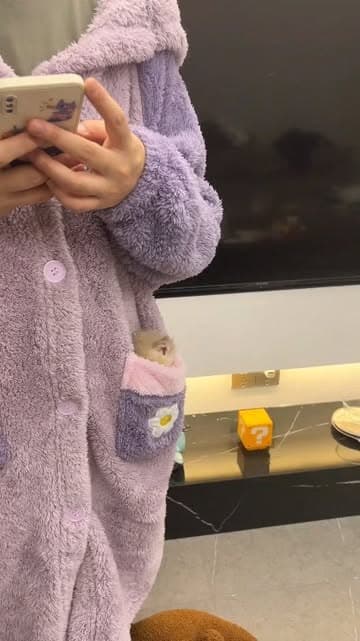 Instagram post by @_cutepom.com_