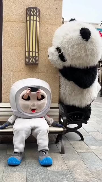 Instagram post by @_cutepom.com_
