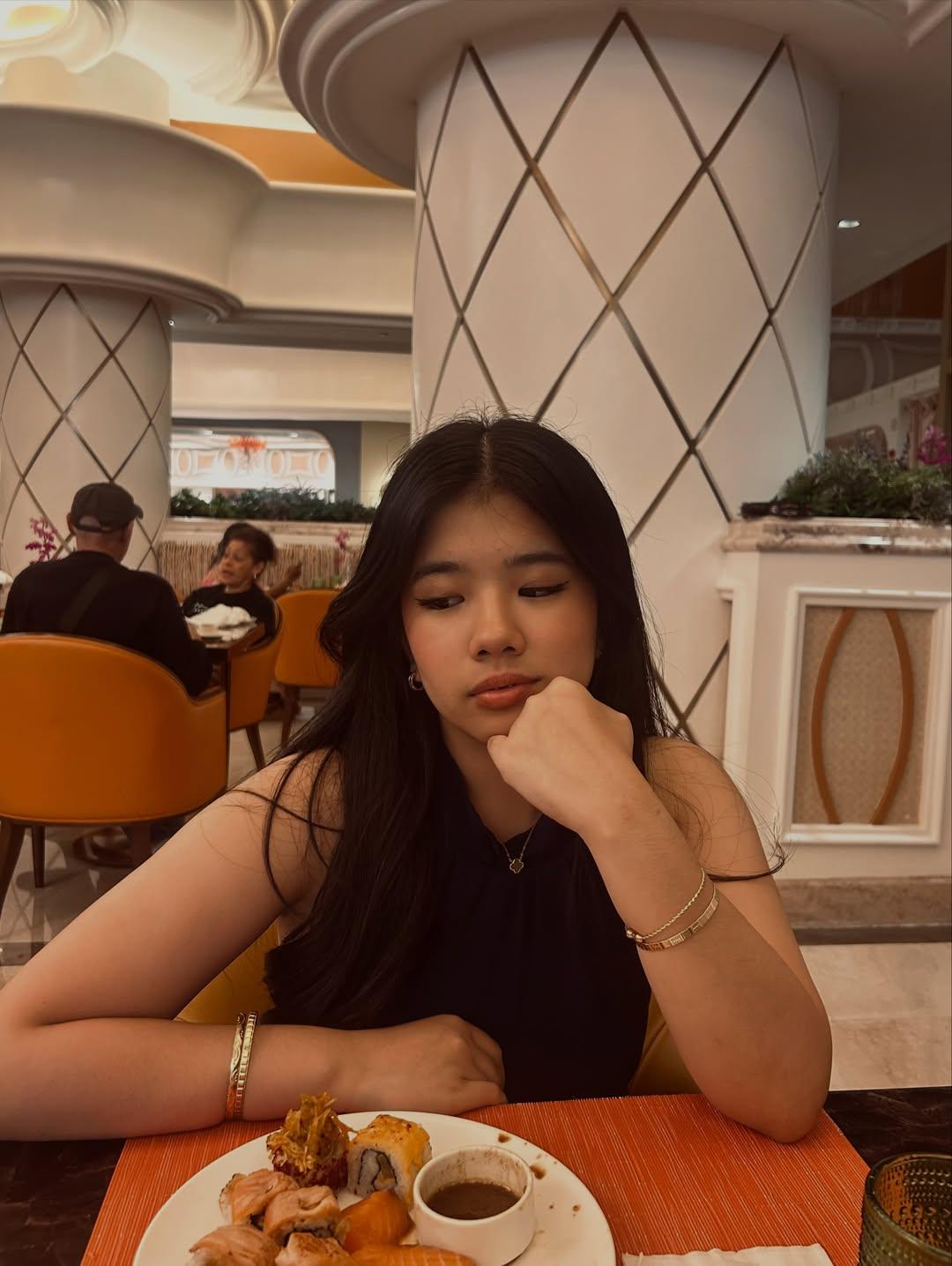 Instagram post by @_sbeatrice