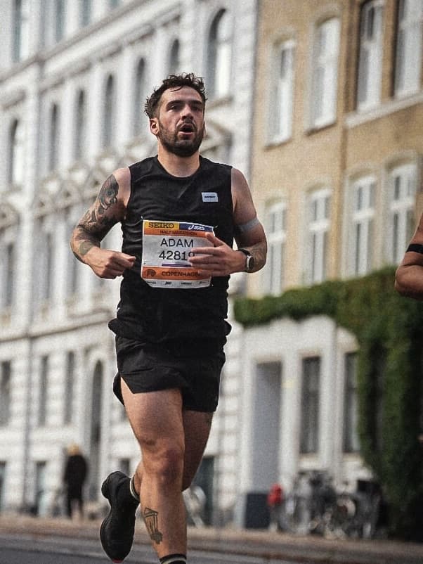 Instagram post by @adamtherunner