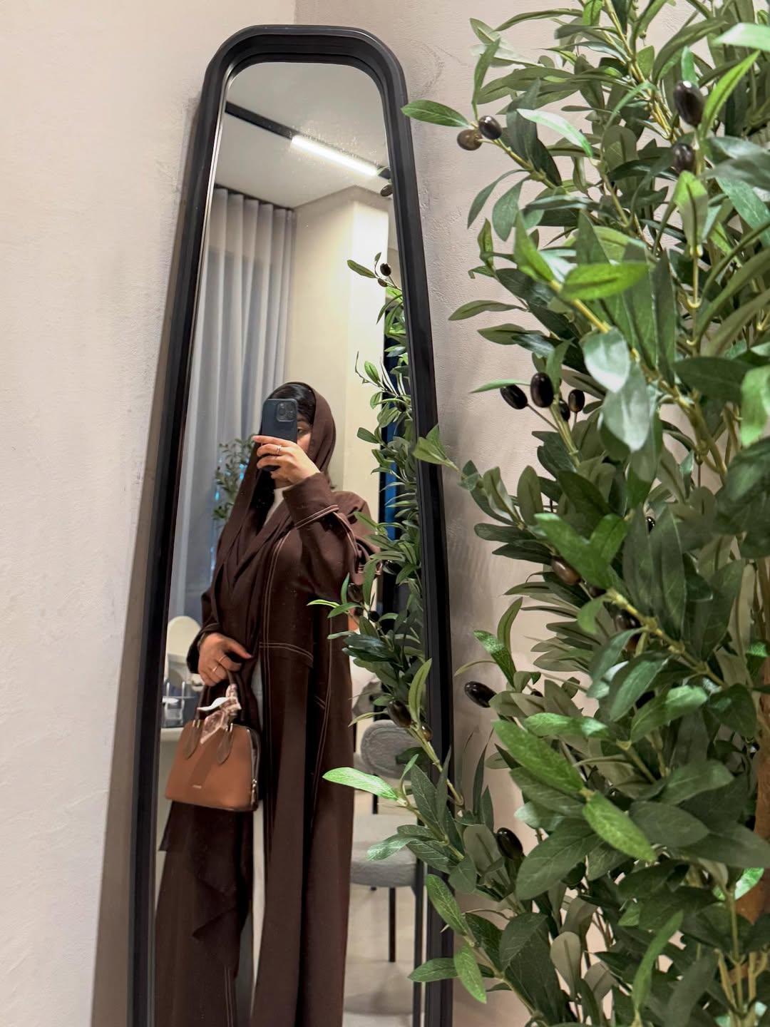 Instagram post by @aixha7