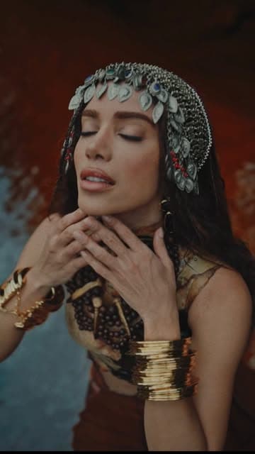 Instagram post by @anitta