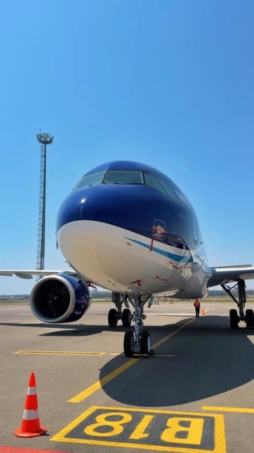 Instagram post by @bakuairport
