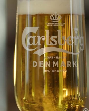Instagram post by @carlsbergromania