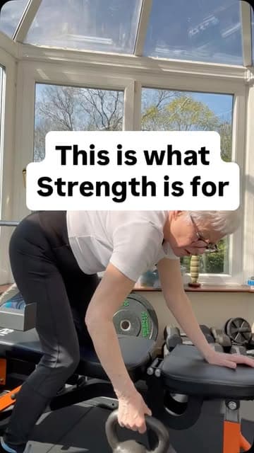 Instagram post by @christinehobson60