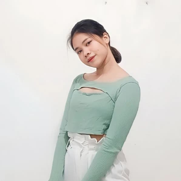 Instagram post by @cici_dey03
