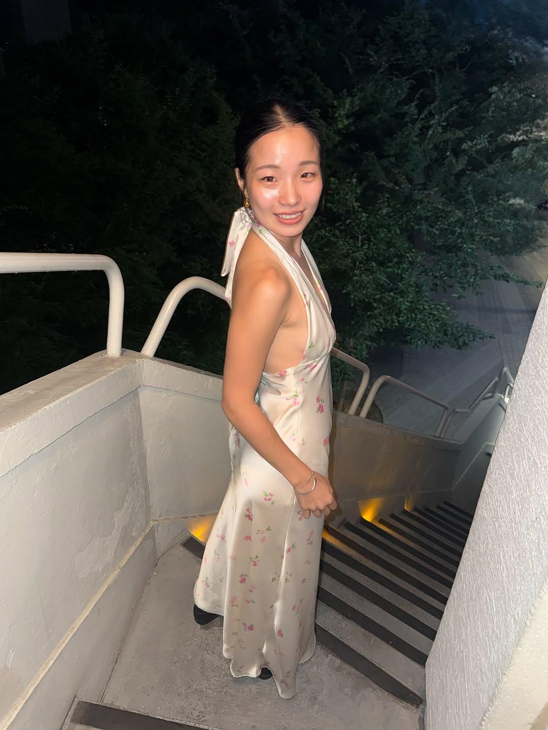 Instagram post by @elileeol