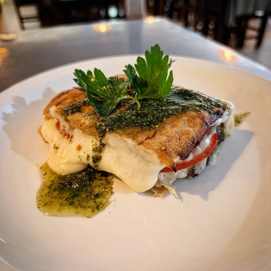 Instagram post by @elsocialrestaurante
