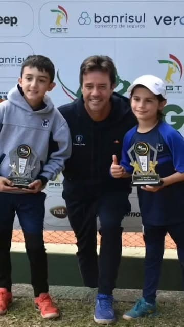 Instagram post by @escoladetenismauromattos