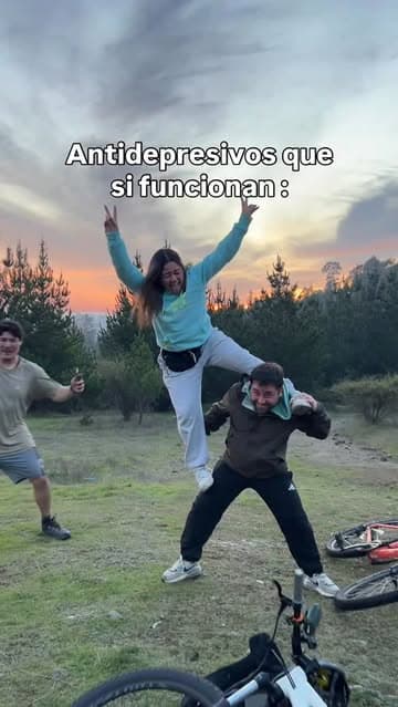 Instagram post by @fidelirribarra