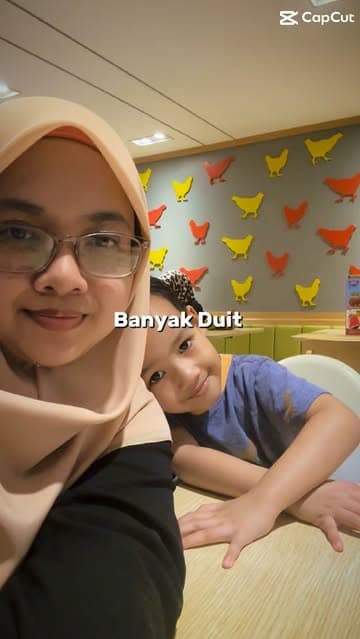 Instagram post by @ftn_munirah