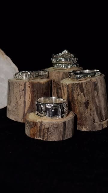 Instagram post by @hayleyfinchjewellery