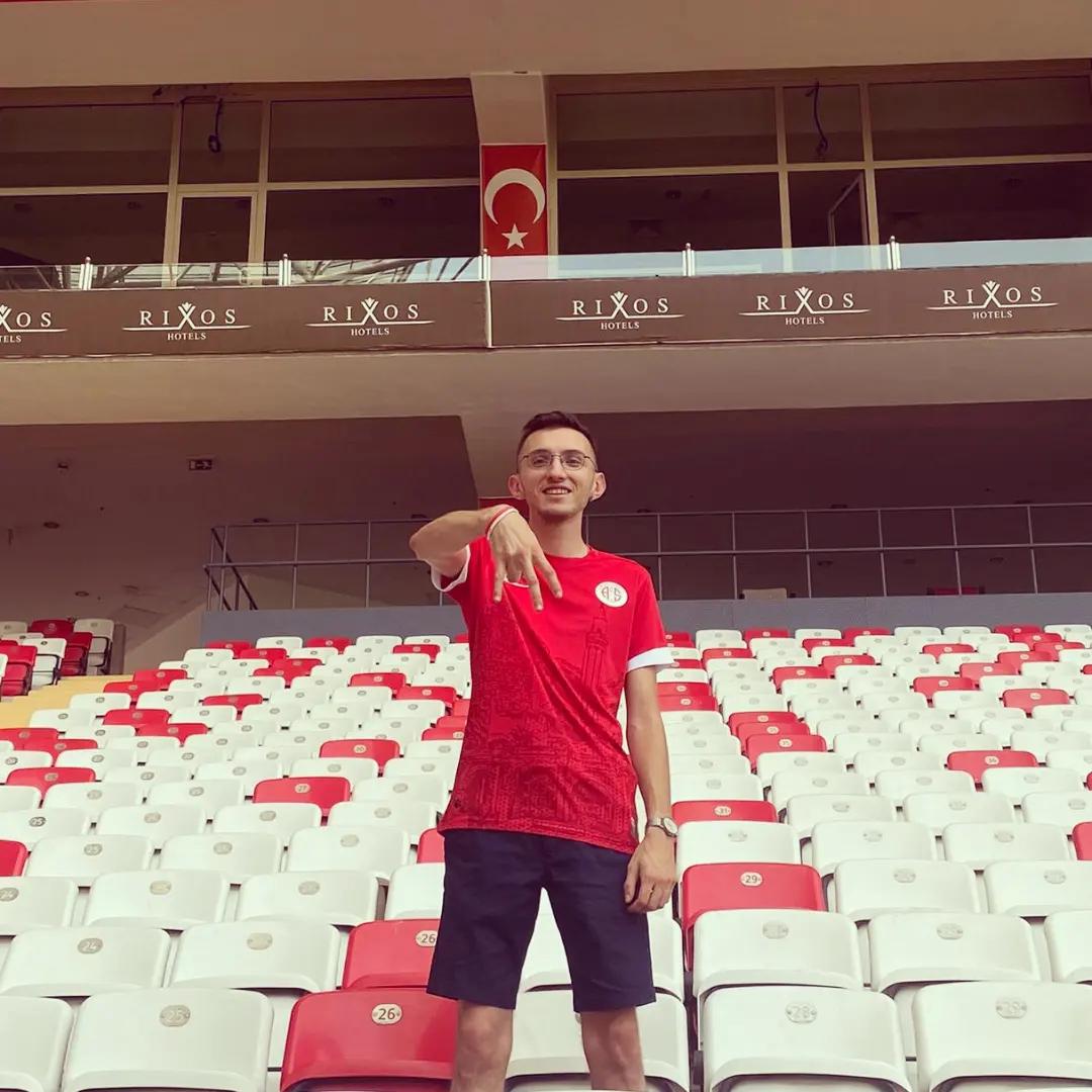 Instagram post by @iamcagataysahin