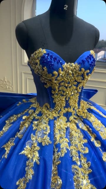 Instagram post by @is_wedding_dress_factory
