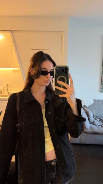 Instagram post by @itsalexaarose