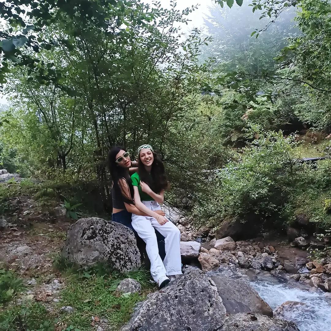 Instagram post by @le.ili_baqeri