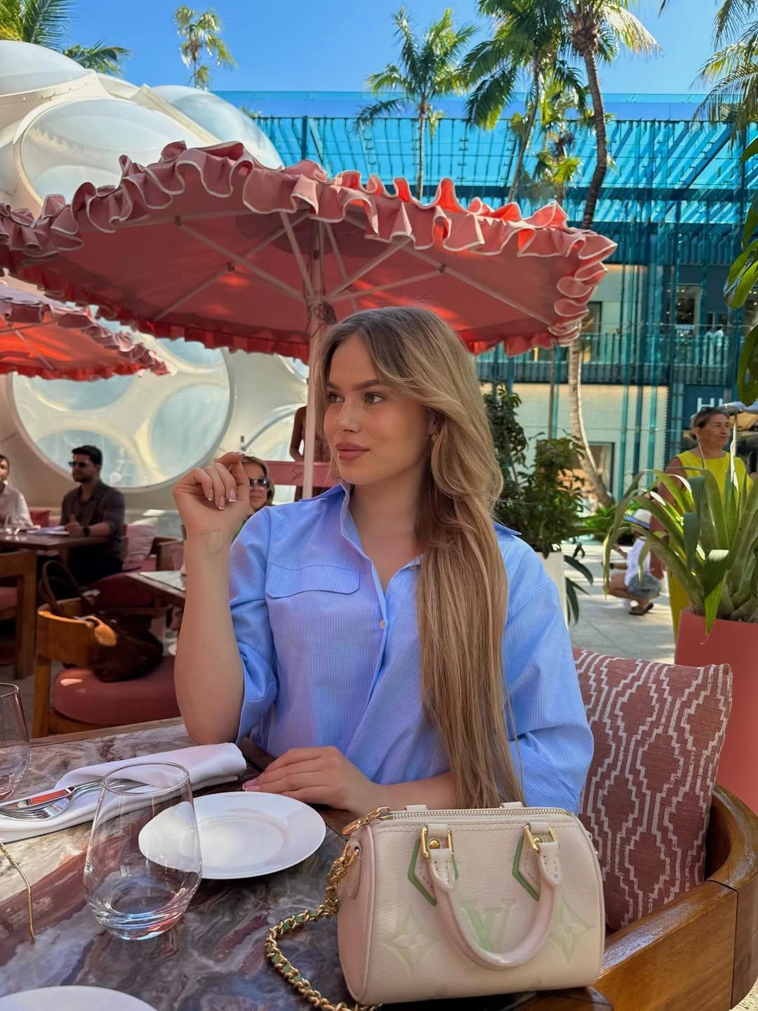 Instagram post by @lillikotro