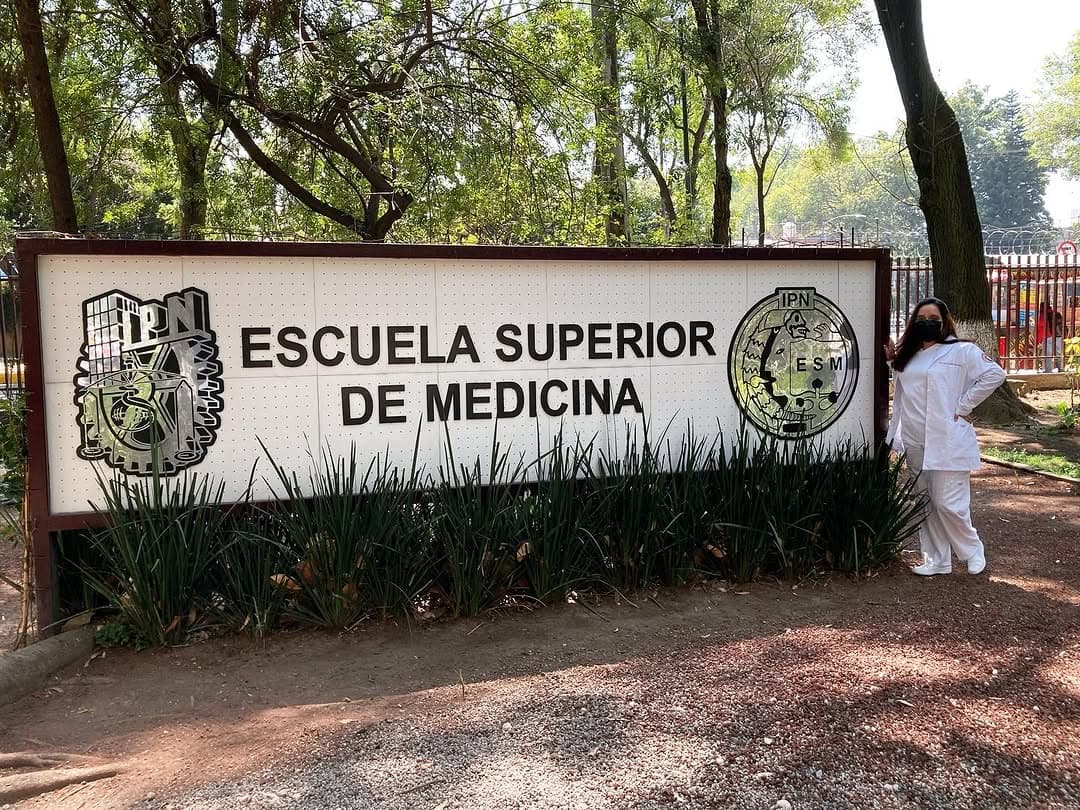 Instagram post by @mafermonreal