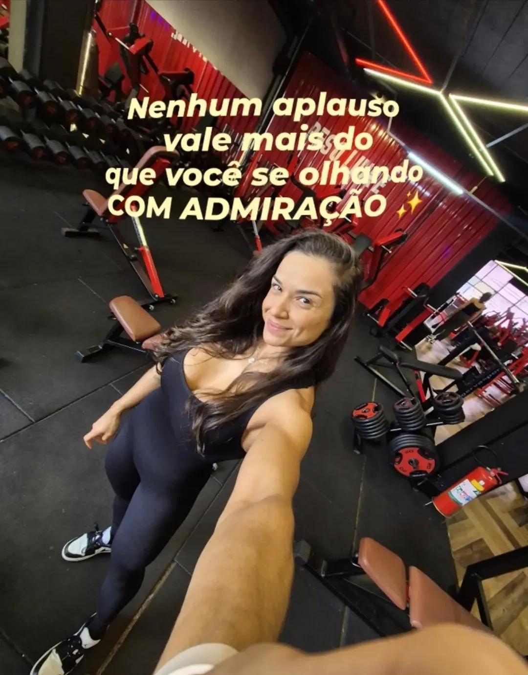 Instagram post by @mandymelofit