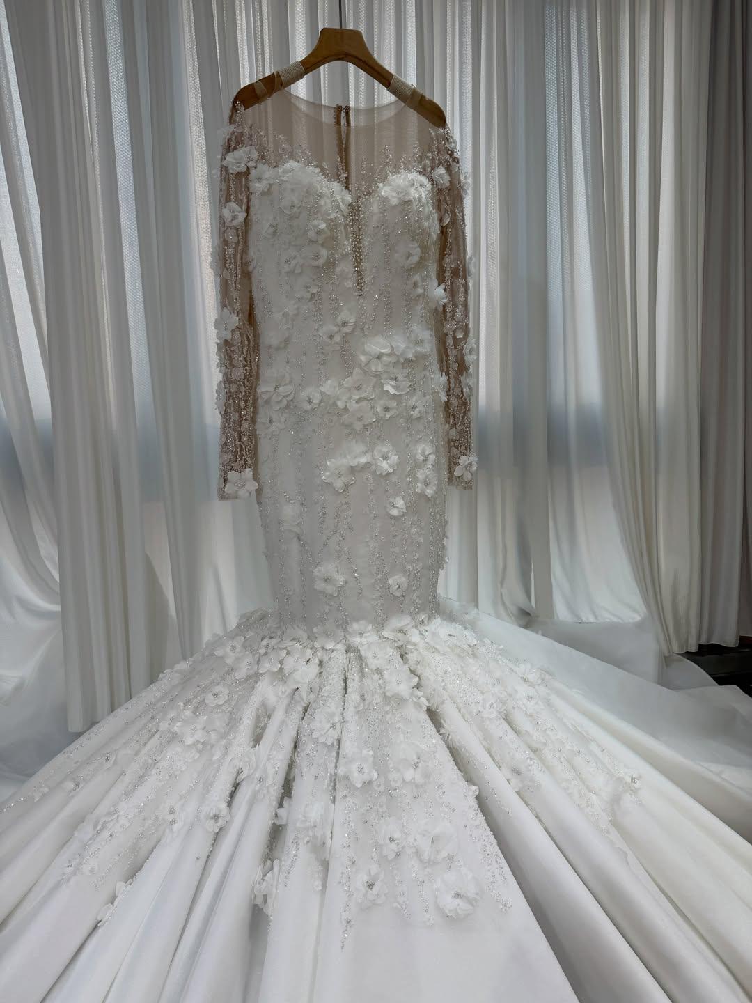 Instagram post by @marnhambridal