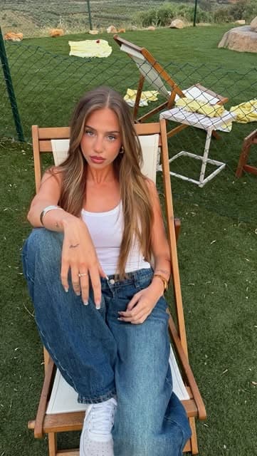 Instagram post by @merysannr