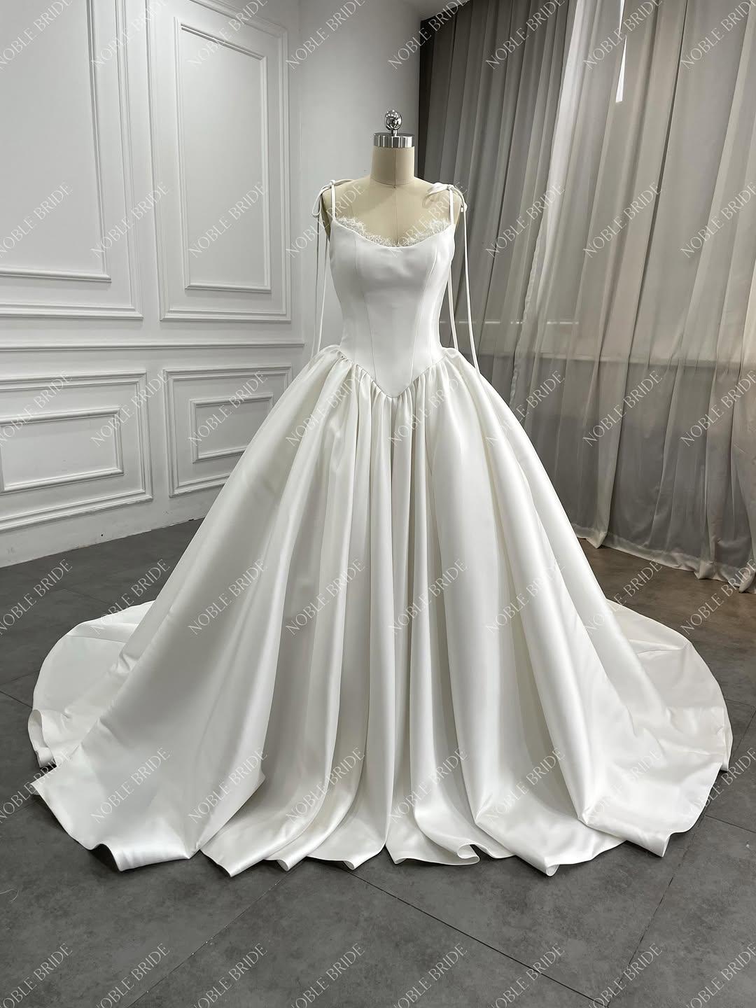 Instagram post by @noblebride_official