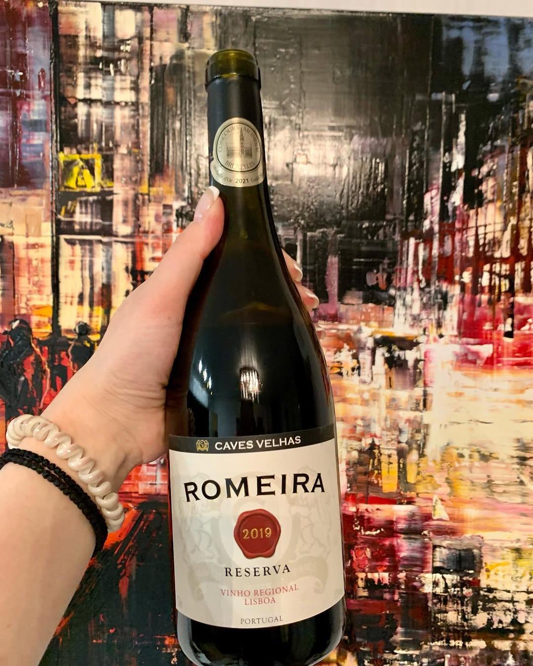 Instagram post by @owine_legko
