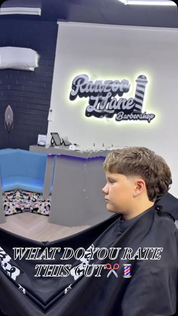 Instagram post by @razorlanebarbershop