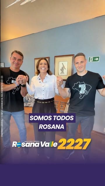 Instagram post by @rosanavalleoficial