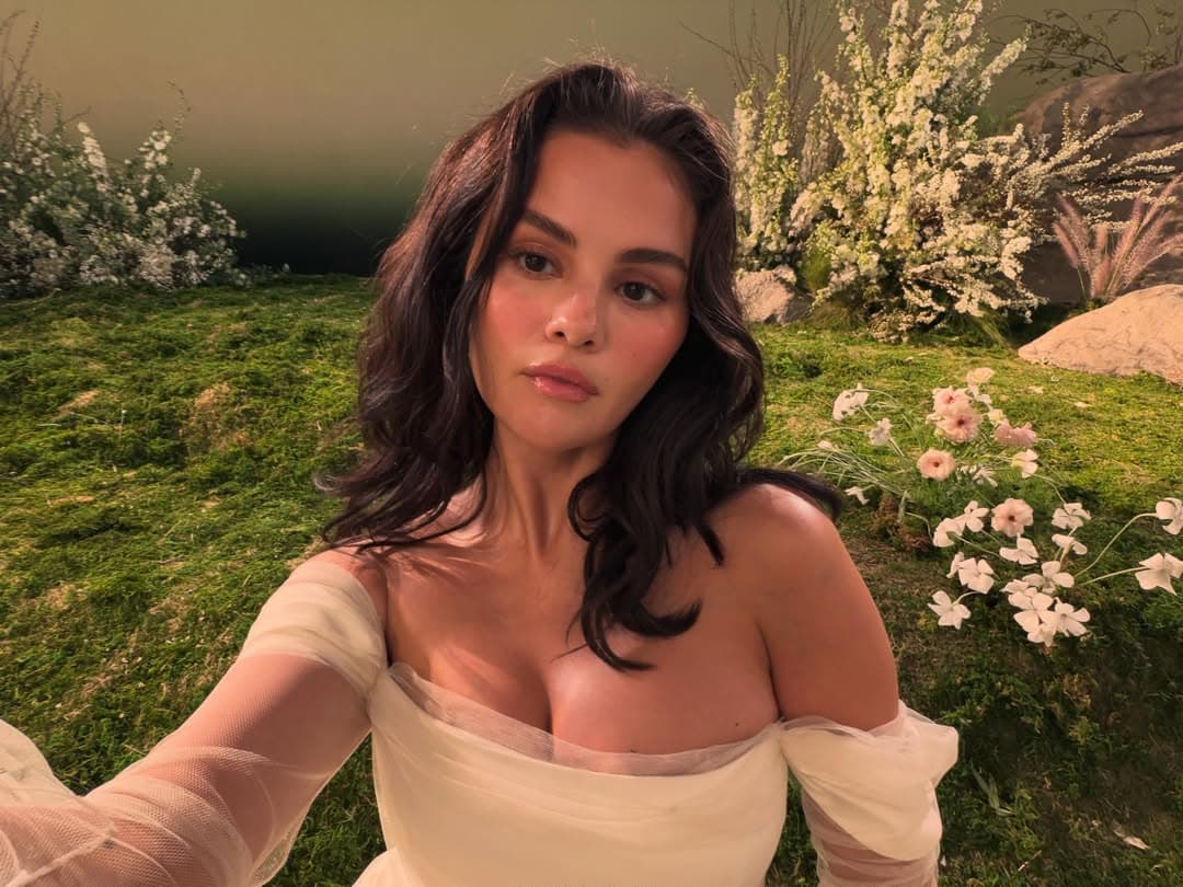 Instagram post by @selenagomez