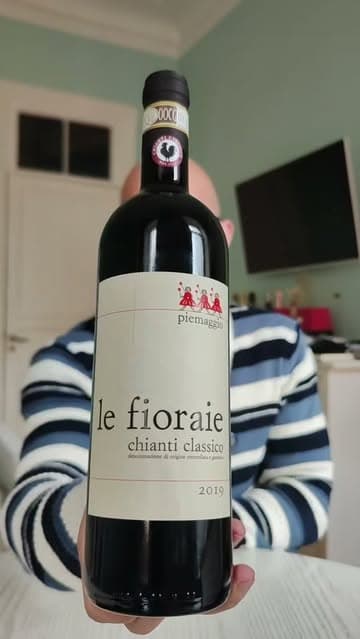 Instagram post by @takoe_vino