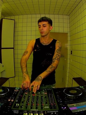 Instagram post by @techno.germany