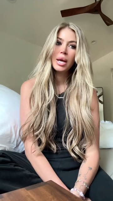 Instagram post by @thejosieleigh