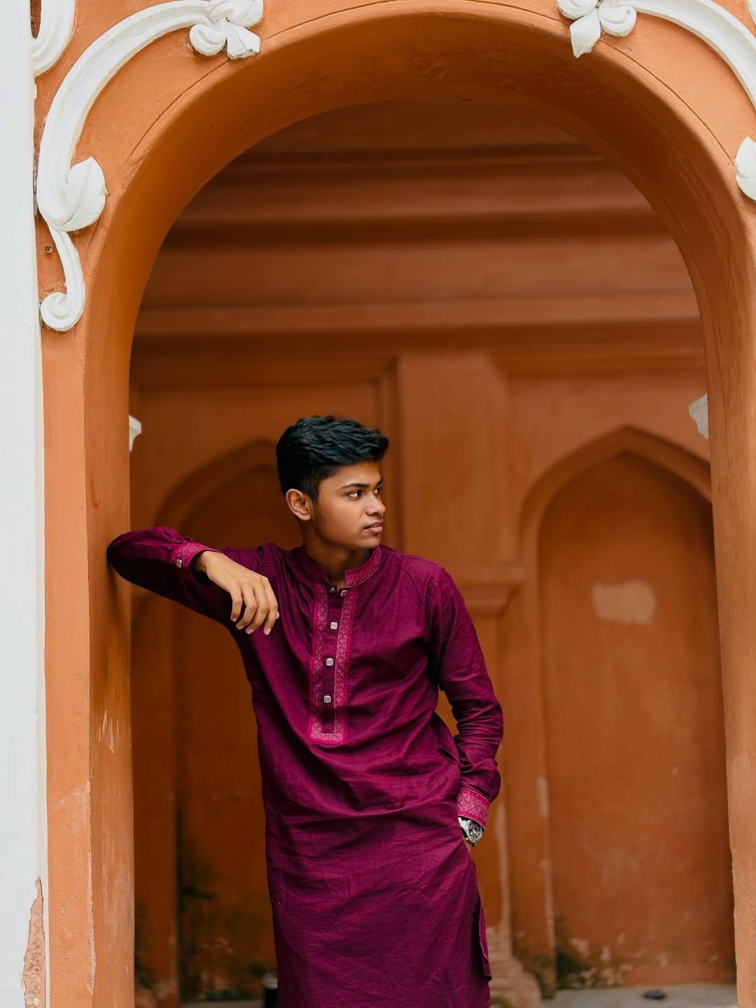 Instagram post by @tuhinn_08