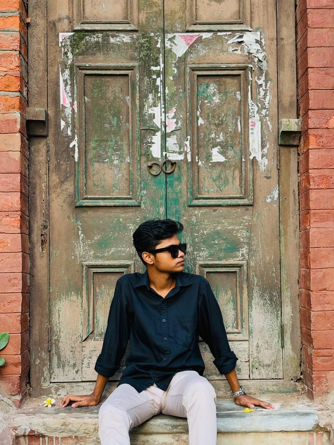 Instagram post by @tuhinn_08