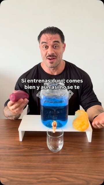 Instagram post by @uvemartinez
