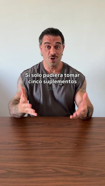 Instagram post by @uvemartinez