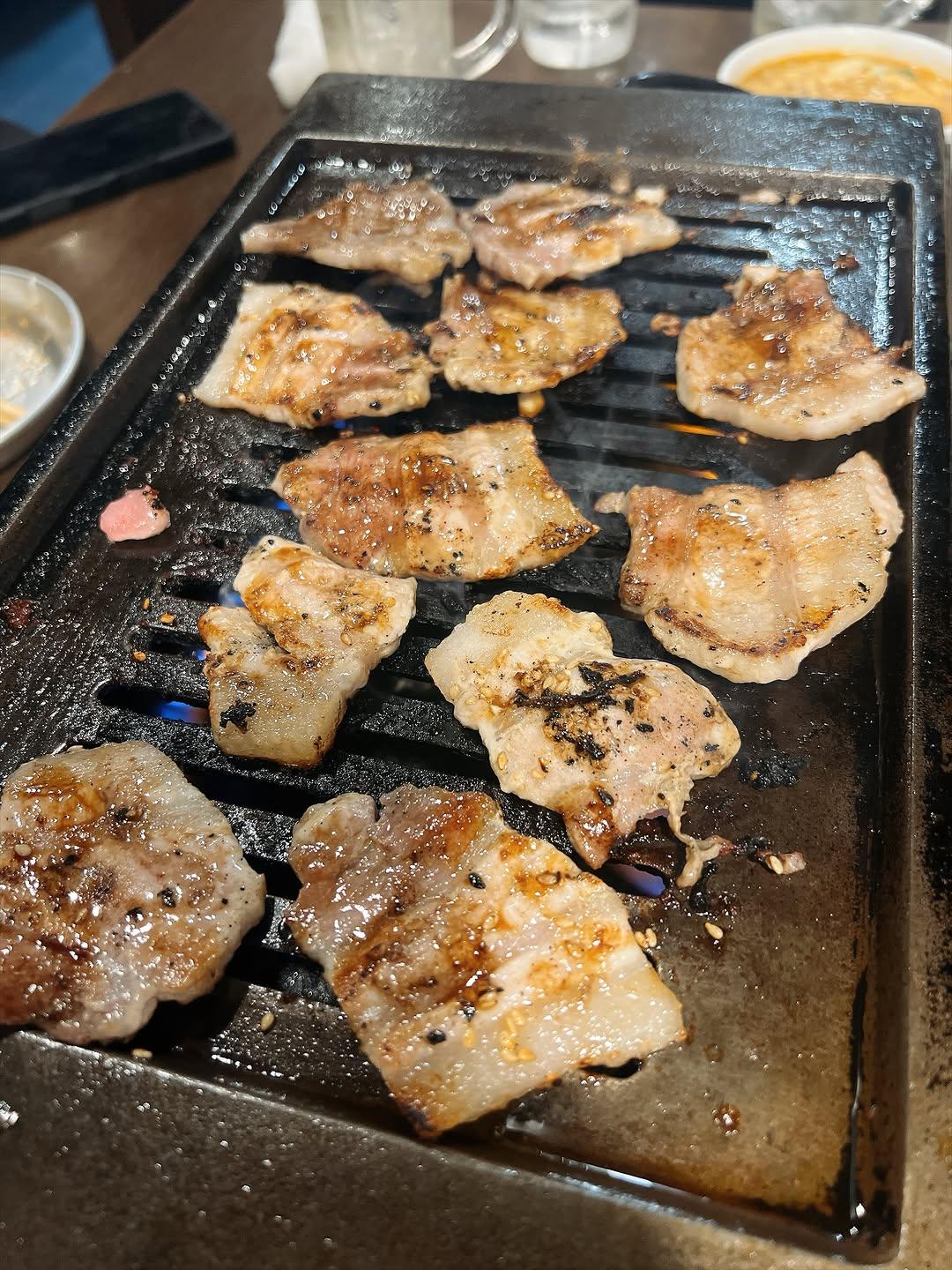 Instagram post by @yajimeshi