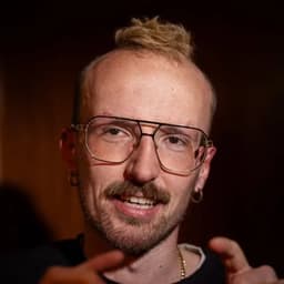 andyfieldhello