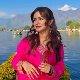 avneetkaur_13