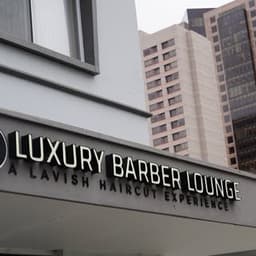 theluxurybarberlounge