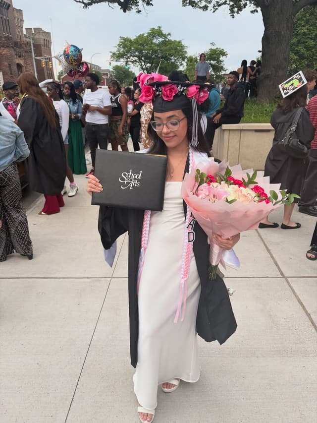 @_iheartzar's Instagram post posted on date 6/27/2026 which generated 155 likes and 34 comments