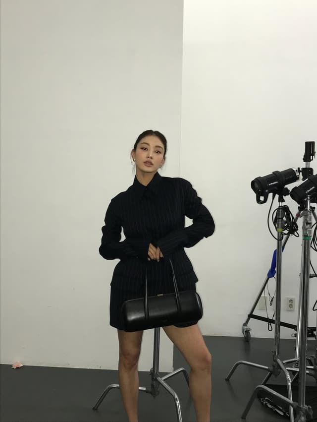 @_zyozyo's Instagram post posted on date 8/24/2026 which generated 653183 likes and 5365 comments