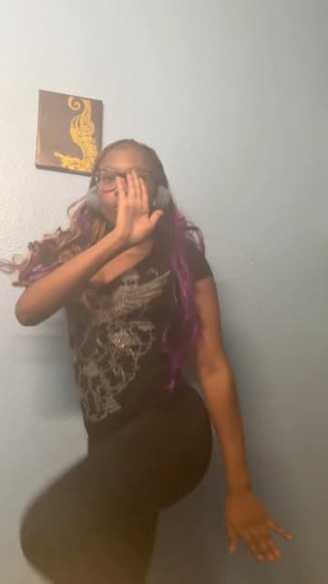 @aikalanaa_'s Instagram post posted on date 8/10/2026 which generated 3 likes and 0 comments
