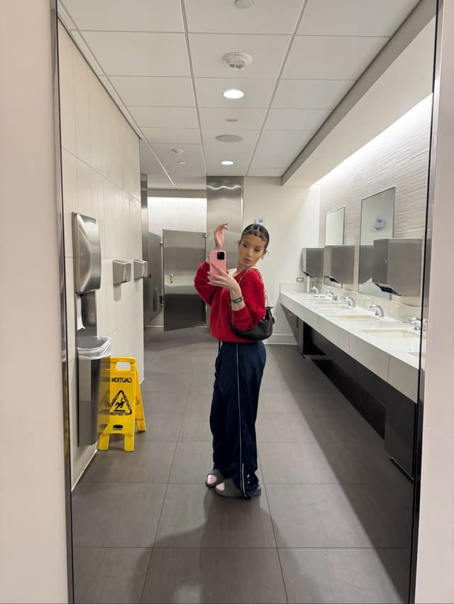 @ajasiamariahp's Instagram post posted on date 5/19/2026 which generated 3 likes and 37 comments