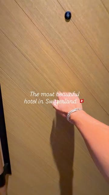 @ameloouche's Instagram post posted on date 8/19/2026 which generated 3 likes and 2 comments