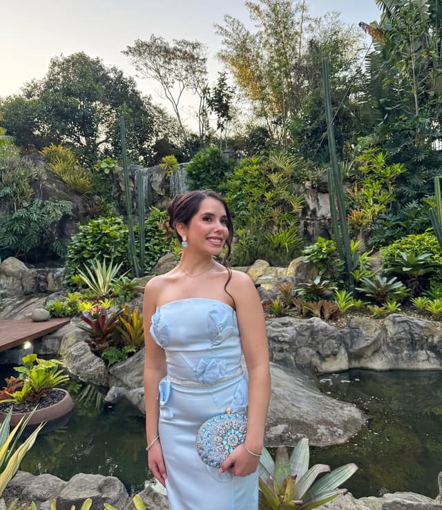 @anaclaradallier's Instagram post posted on date 9/8/2026 which generated 110919 likes and 74 comments