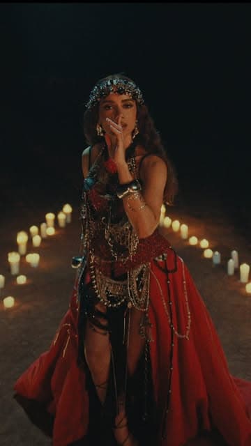 @anitta's Instagram post posted on date 6/25/2026 which generated 280984 likes and 7360 comments