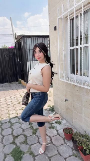 @atozsanari's Instagram post posted on date 5/6/2026 which generated 554 likes and 11 comments