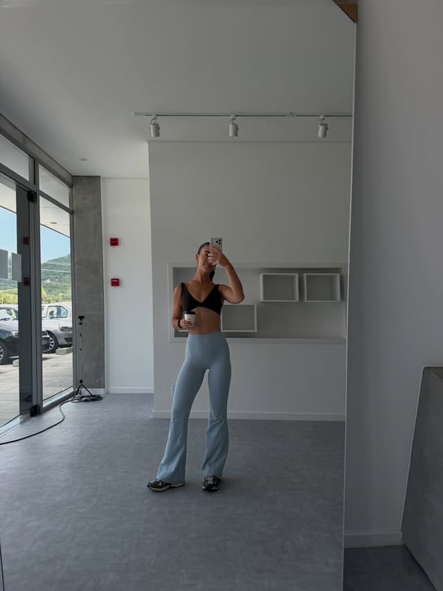 @caromaoc's Instagram post posted on date 4/9/2026 which generated 237 likes and 29 comments